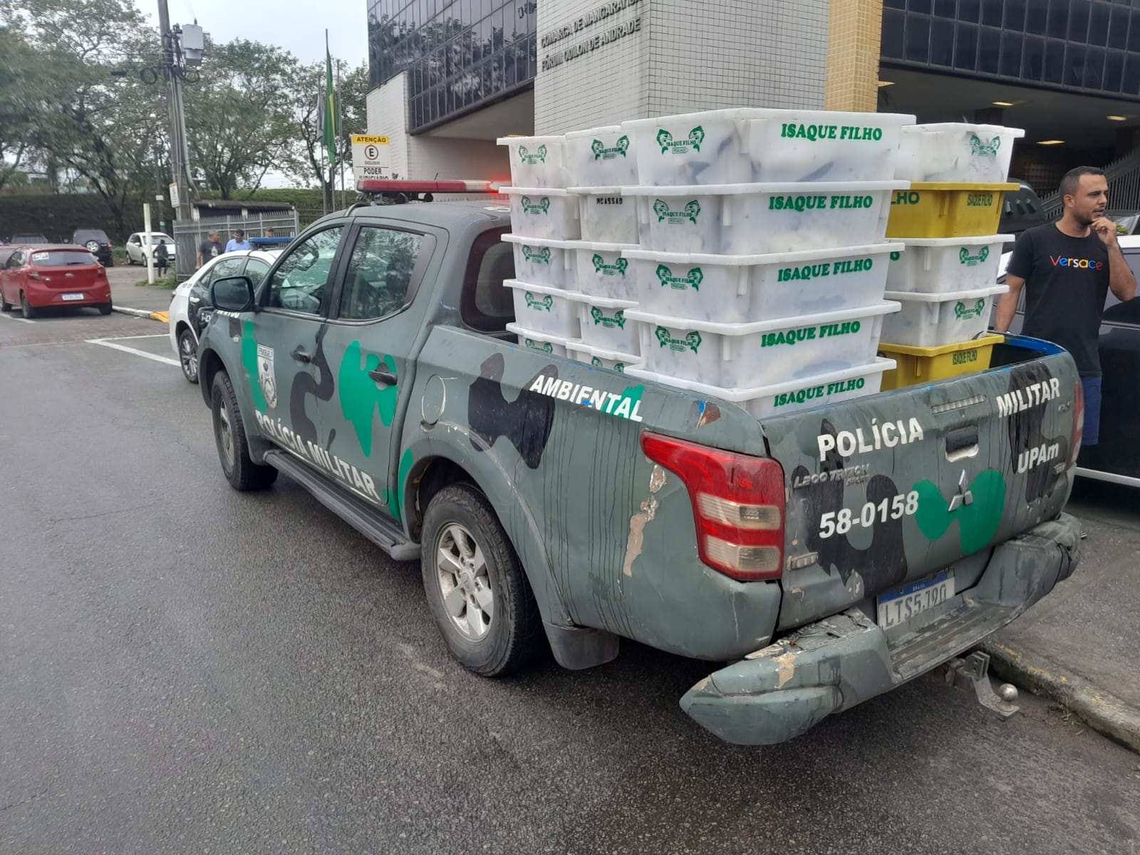 Conselho de Segurança Alimentar de VR recebe doação de uma tonelada de tainhas apreendidas em Mangaratiba