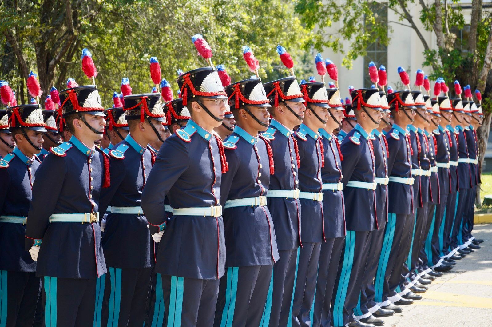 Cadetes do 1º ano da AMAN recebem seus Espadins