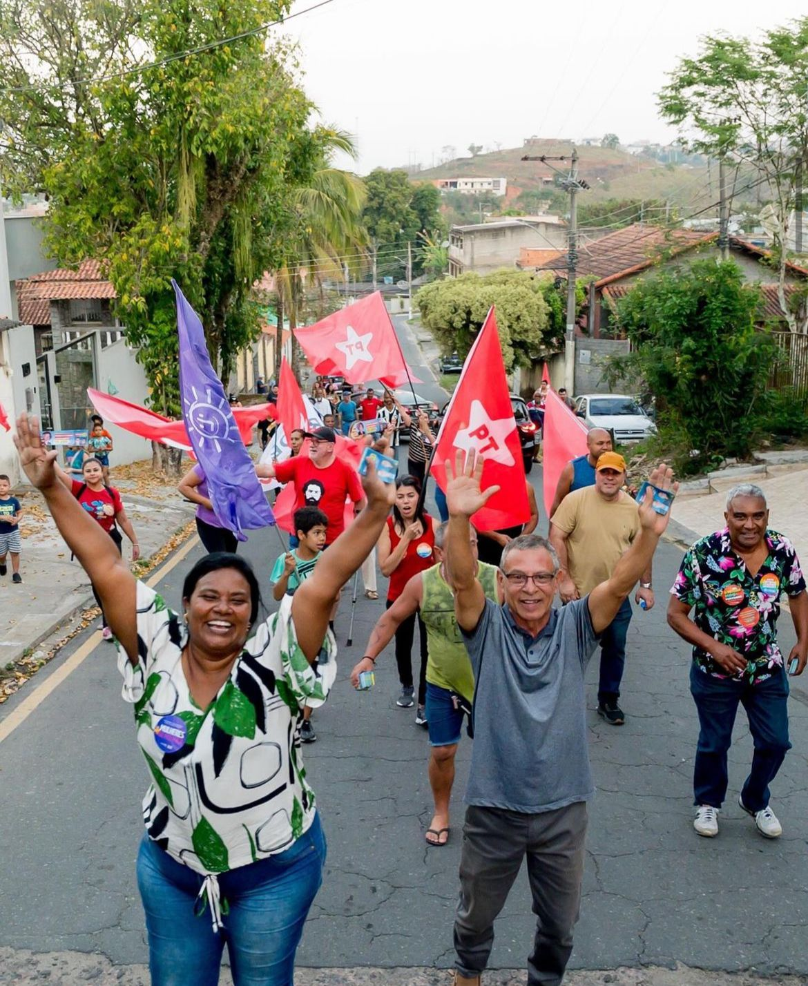 Pedrosa destaca “governo para todos” em sua primeira caminhada