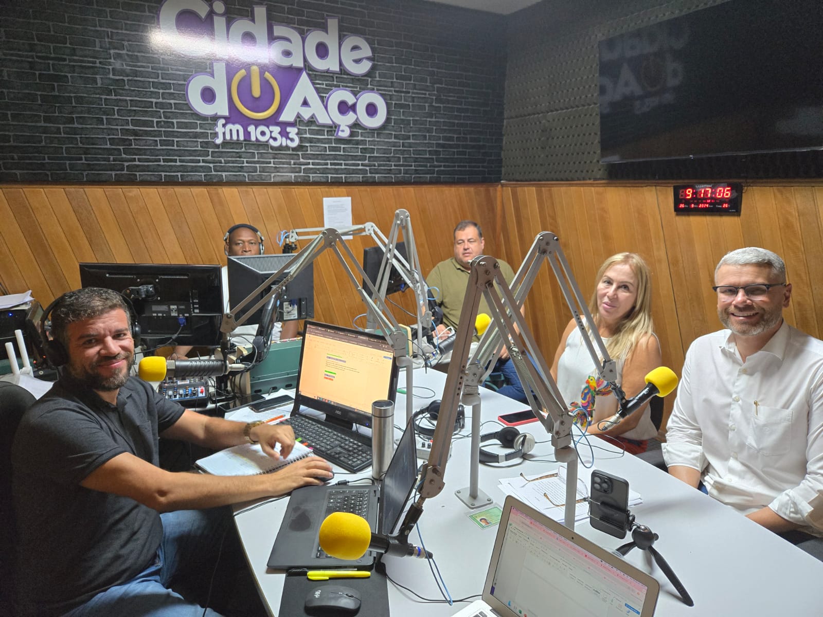 Rodrigo Drable anuncia importantes obras e projetos para Barra Mansa em entrevista na Rádio Cidade do Aço