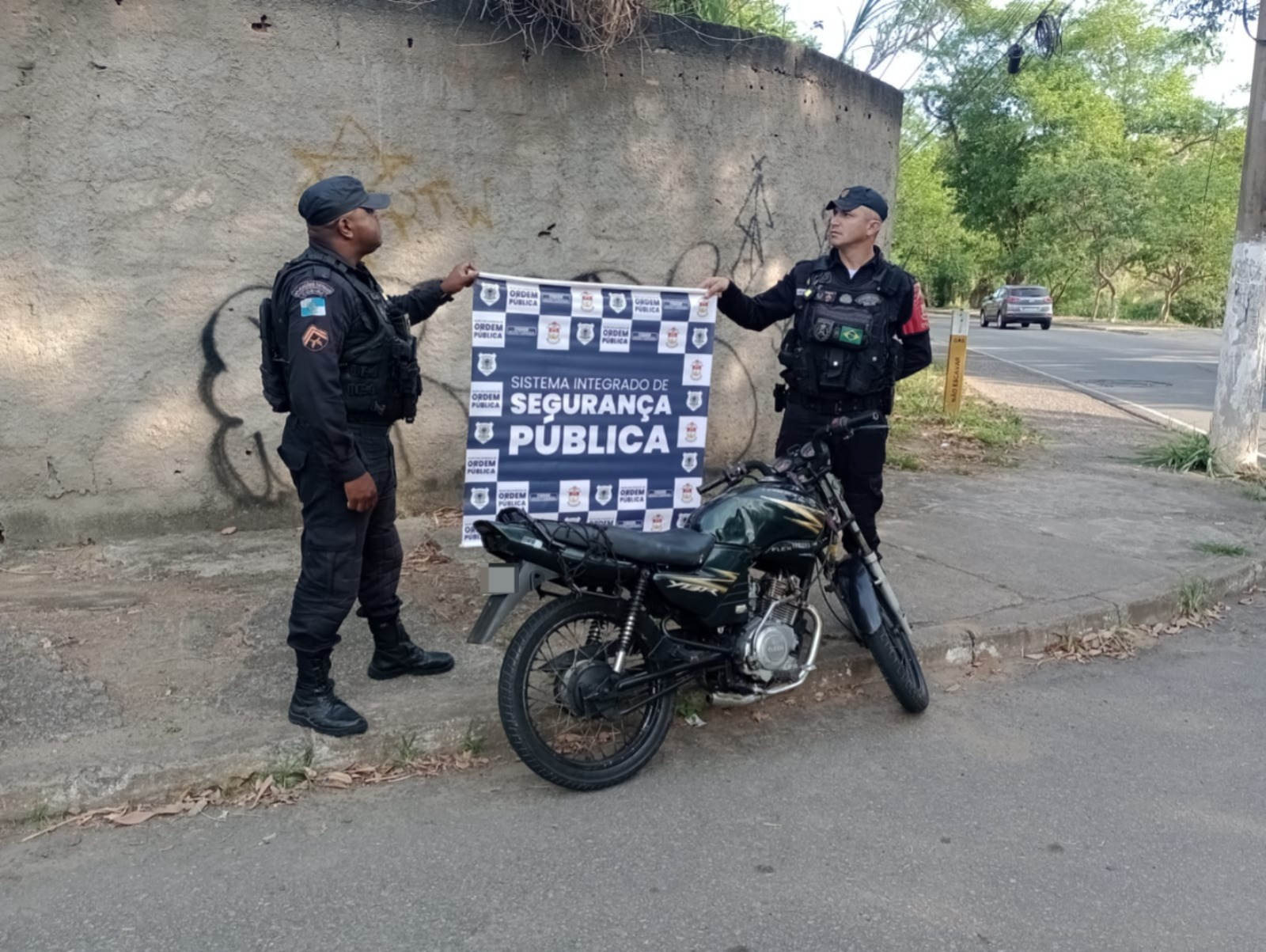 Ordem Pública flagra jovem sem CNH com moto adulterada em Volta Redonda