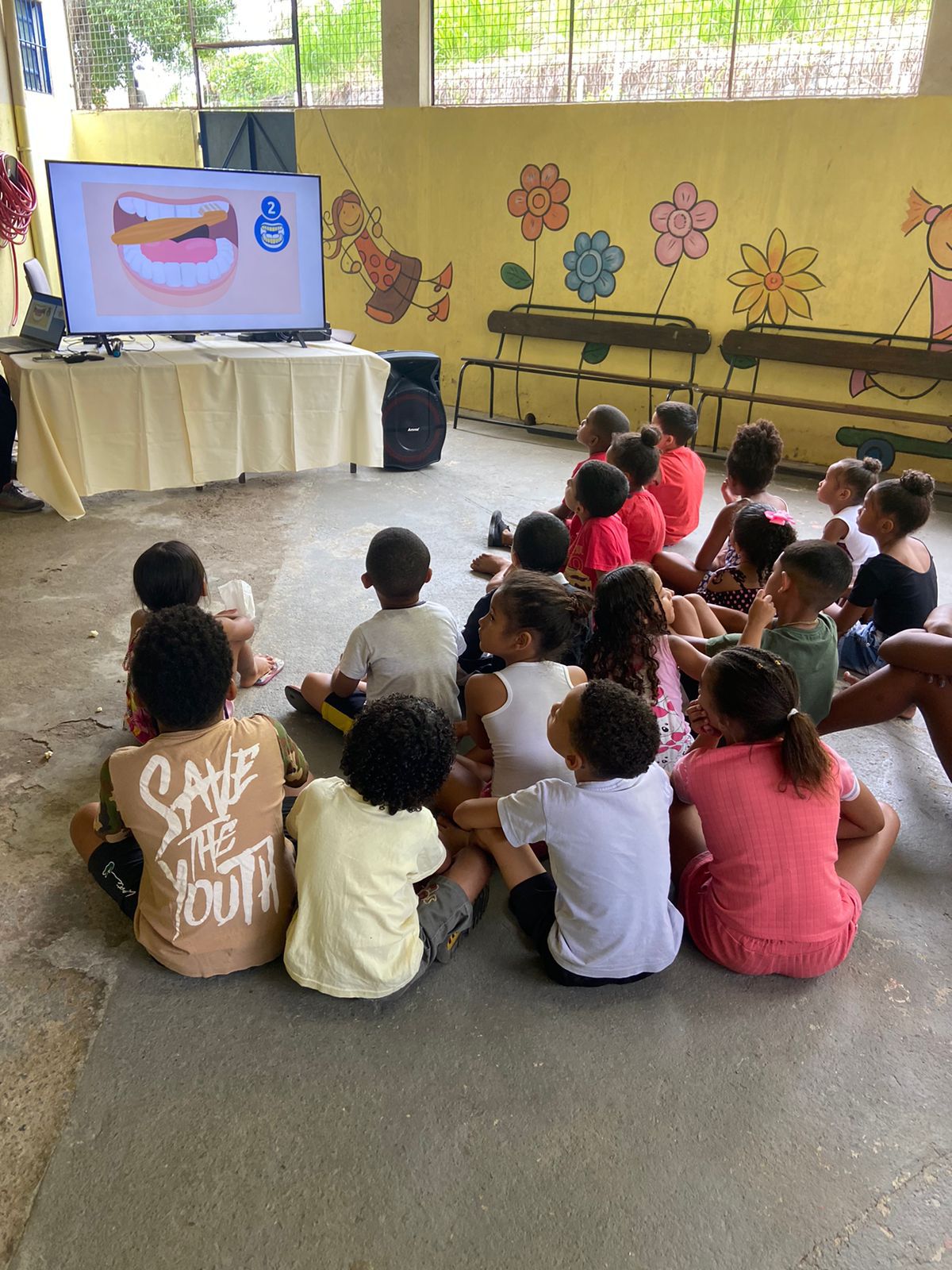 Ação solidária ‘Sorriso Saudável, Futuro Brilhante’ atende crianças e adolescentes de Volta Redonda