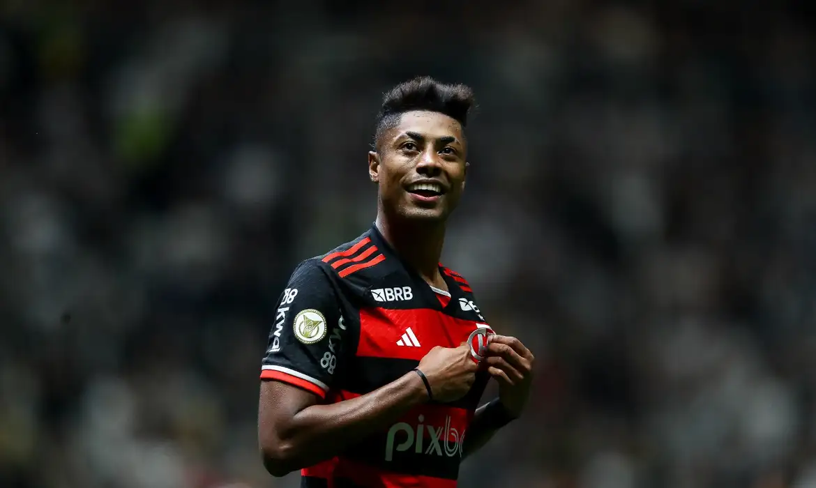 PF investiga suposto envolvimento de jogador Bruno Henrique, do Flamengo, com manipulação em aposta